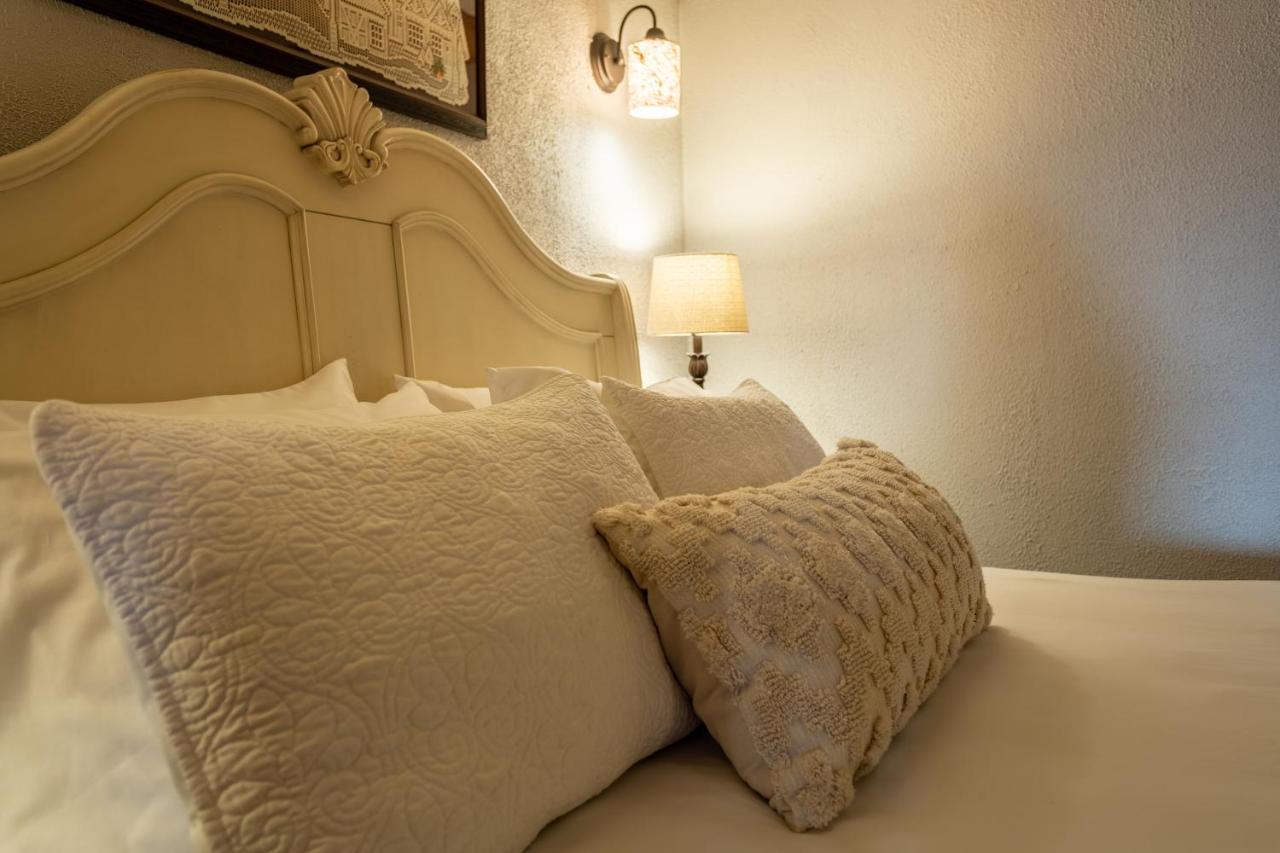 يوريكا سبرينغز 5 Ojo Inn Bed And Breakfast المظهر الخارجي الصورة