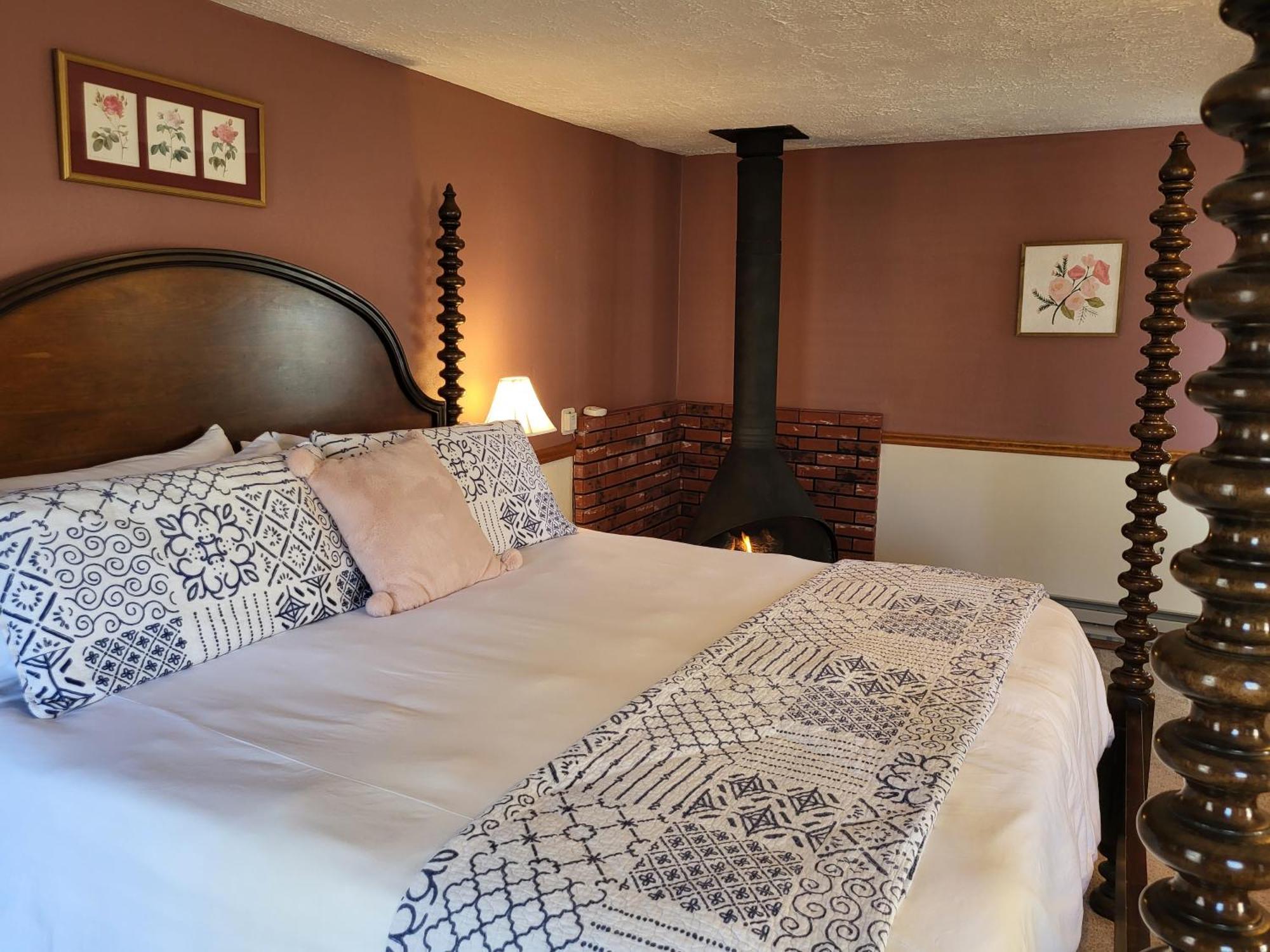 يوريكا سبرينغز 5 Ojo Inn Bed And Breakfast المظهر الخارجي الصورة